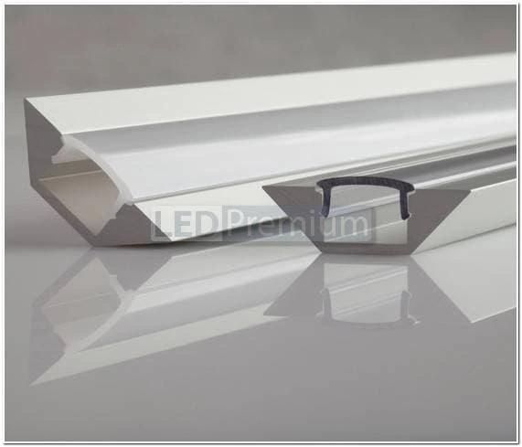 картинка Светодиодный профиль (LED), Профиль с экраном ALU-Corner-2000 Anod+frost [30.85x8.25mm]