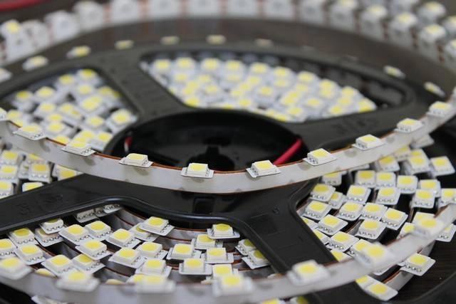 картинка Светодиодная лента RV 2-5000 12V 2X (5060, 300 LED, 0-90) (LED-ленты)