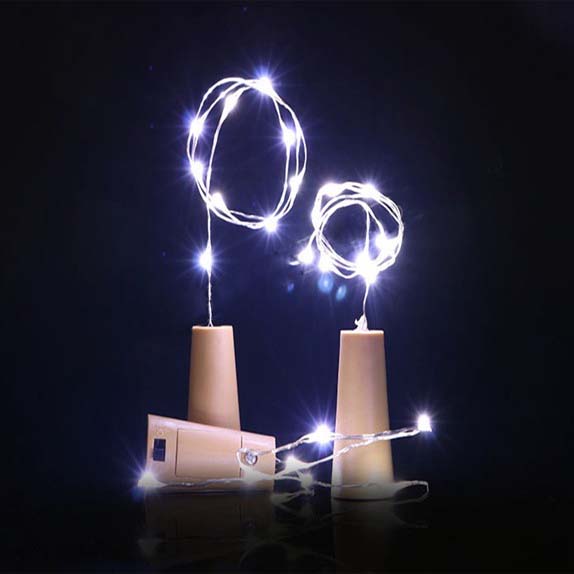 картинка Светодиодная нить с корпусом питания типа A (пробка)