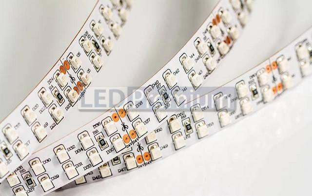 картинка Светодиодная лента RT 2-5000 24V 2x2 (3528, 1200 LED, LUX), 85195 (LED-ленты)