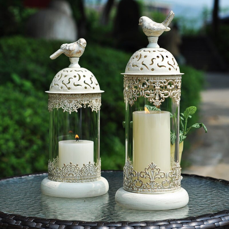 картинка Подсвечник Птички на колбах малый 29 см бежевый